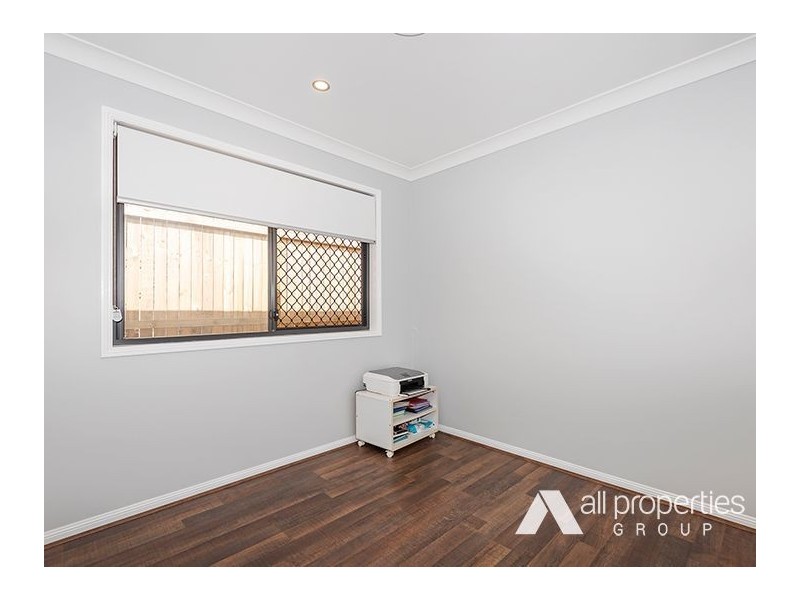 36 Stradbroke Crescent, Springfield Lakes QLD 4300