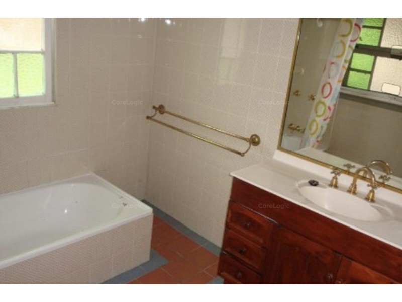 37-41 Philippa Road, North Maclean QLD 4280