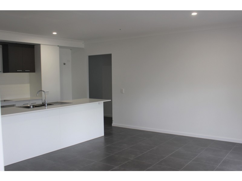 2D/22 Monash Road, Loganlea QLD 4131