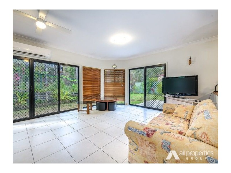 3 Banbrook Court, Molendinar QLD 4214