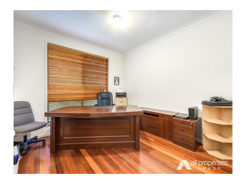 3 Banbrook Court, Molendinar QLD 4214