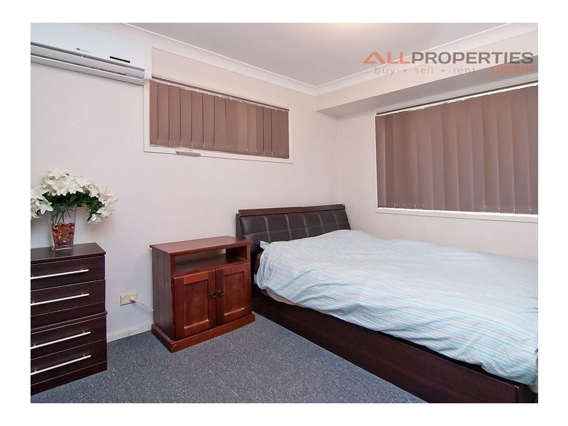 35 Laricina Circuit, Forest Lake QLD 4078