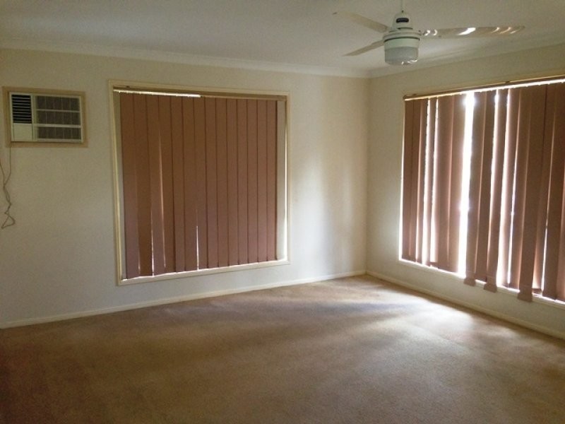 1 Murrumbidgee Street, Hillcrest QLD 4118