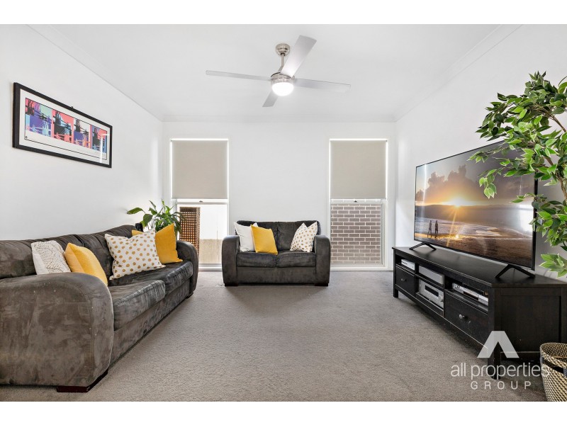 7 Cahill Crescent, Collingwood Park QLD 4301