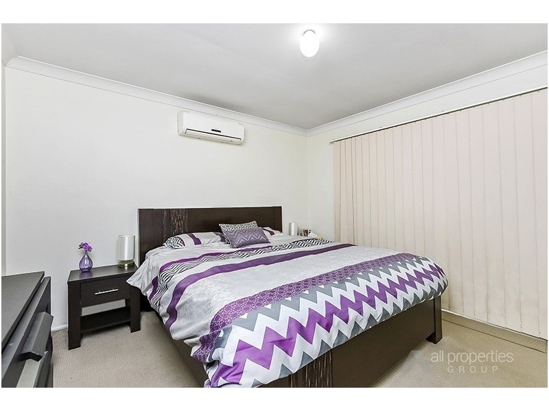 8 Housman Place, Calamvale QLD 4116