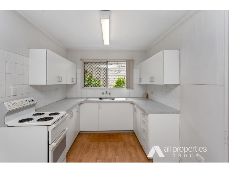 11 Lynngold Street, Woodridge QLD 4114