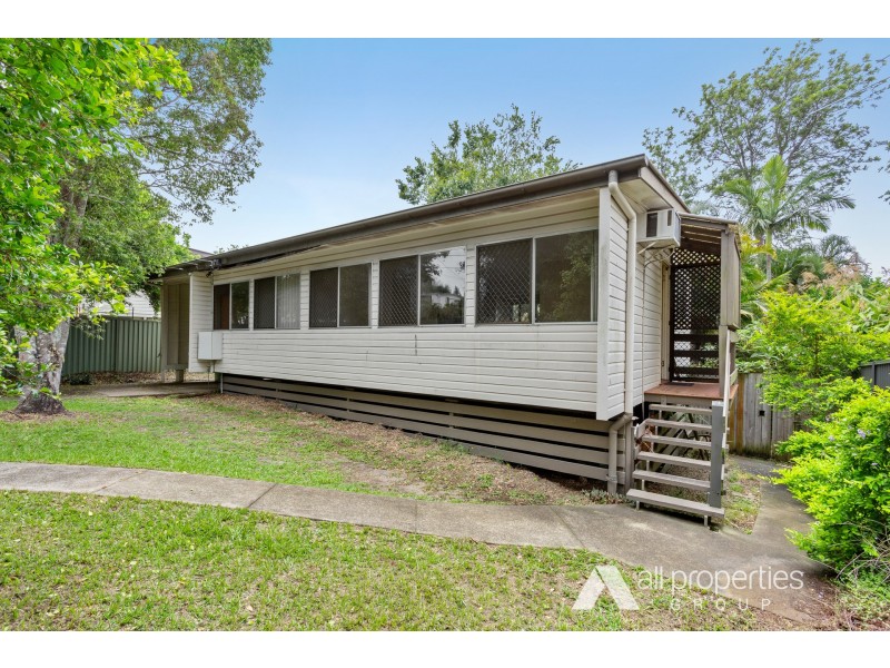11 Lynngold Street, Woodridge QLD 4114