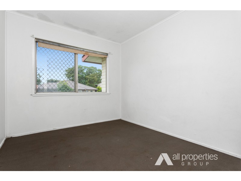 11 Woodrose Street, Kingston QLD 4114