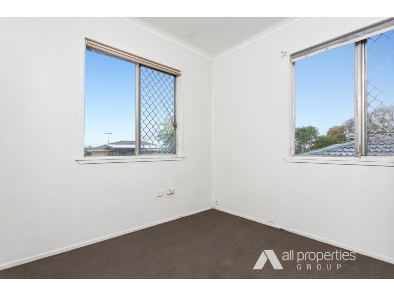 11 Woodrose Street, Kingston QLD 4114