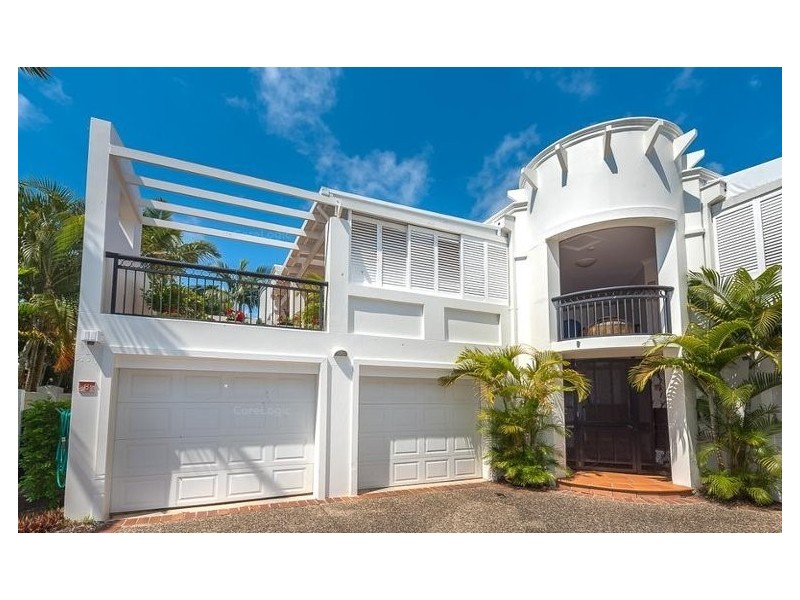 7/100 Cotlew Street East, Southport QLD 4215