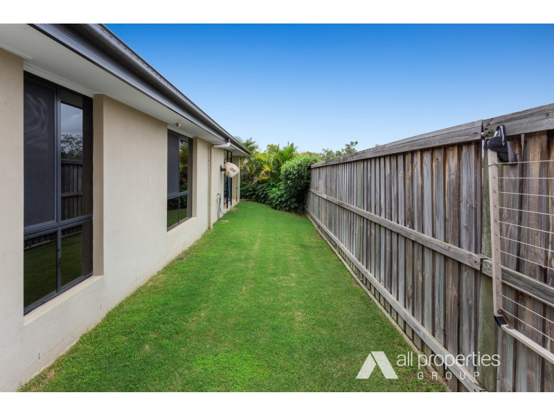 1 Bentley Street, Heathwood QLD 4110