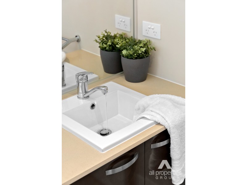 45 Rachel Drive, Crestmead QLD 4132