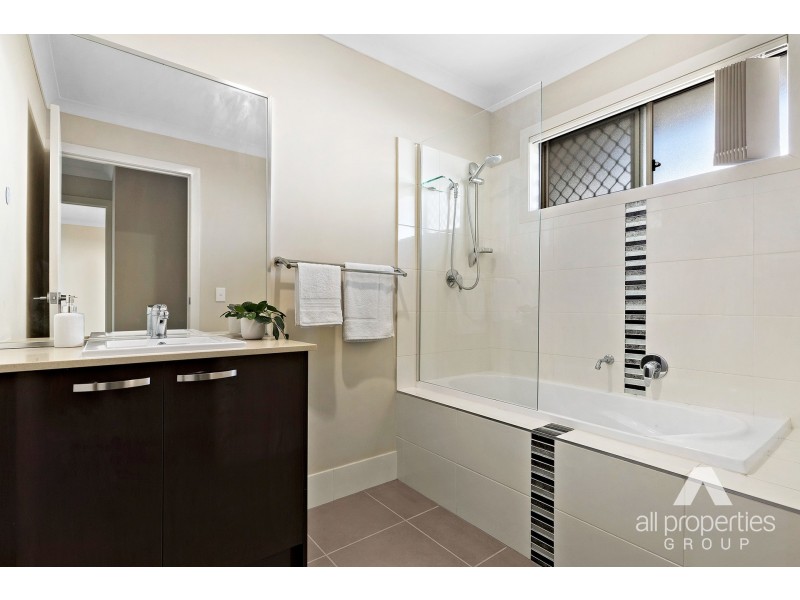 45 Rachel Drive, Crestmead QLD 4132