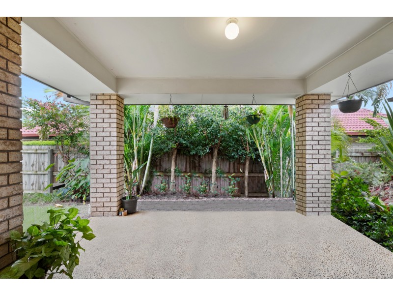 13 Rowan Street, Heathwood QLD 4110