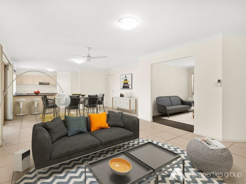 7 Elm Place, Heathwood QLD 4110