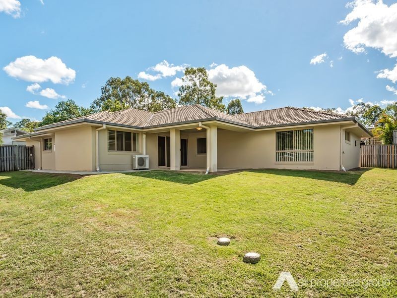 7 Elm Place, Heathwood QLD 4110