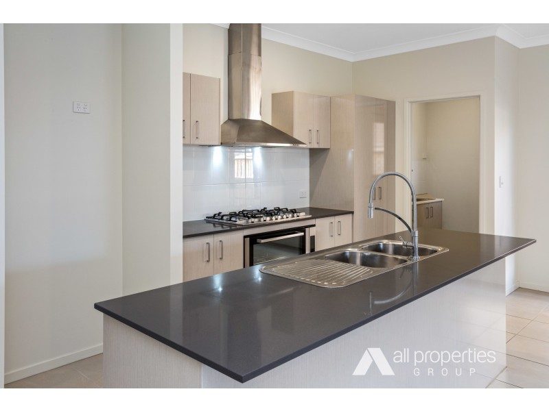 57 Pallara Avenue, Pallara QLD 4110