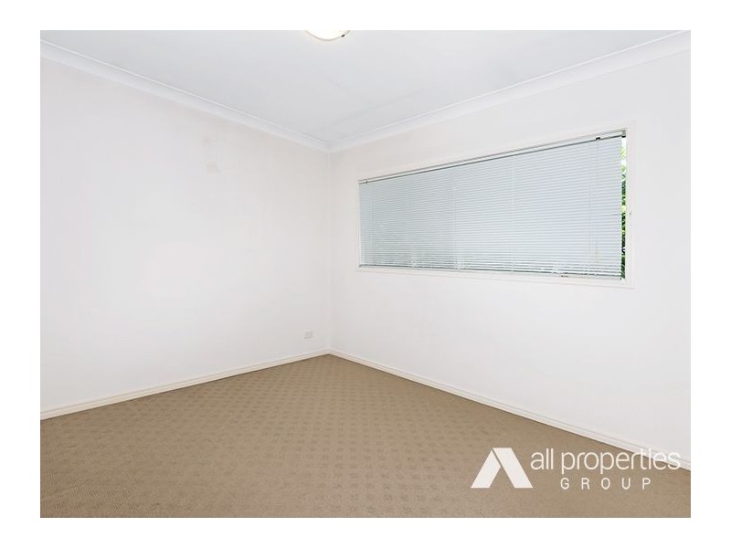 33 Casuarina Circuit, Heathwood QLD 4110