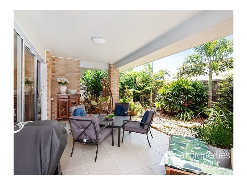 33 Casuarina Circuit, Heathwood QLD 4110