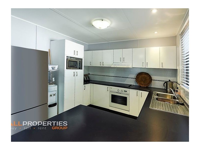 3 Bass Street, Boronia Heights QLD 4124