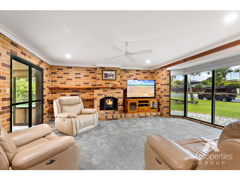 186 Mildura Drive, Helensvale QLD 4212