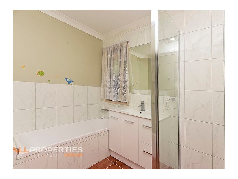 36 Jindabyne Circuit, Forest Lake QLD 4078