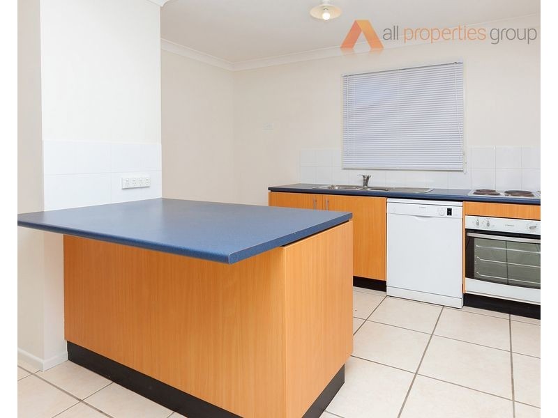 3 Mint Grove, Regents Park QLD 4118