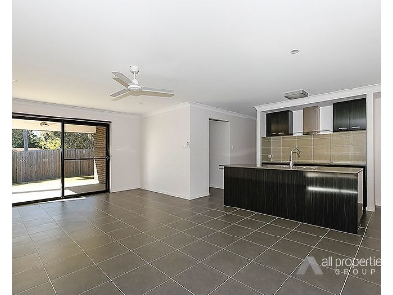 57 Mount Barney Crescent, Park Ridge QLD 4125