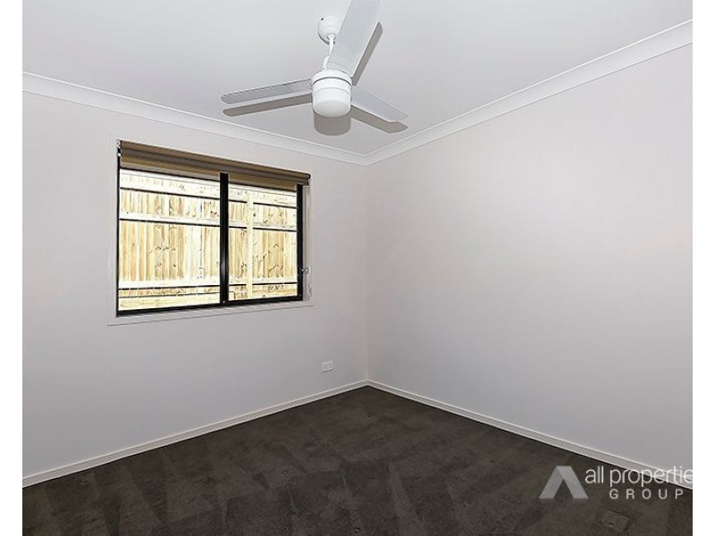 57 Mount Barney Crescent, Park Ridge QLD 4125