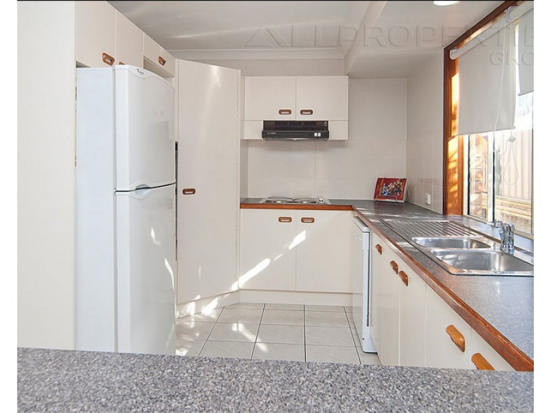 10 Copeton Crescent, Parkinson QLD 4115
