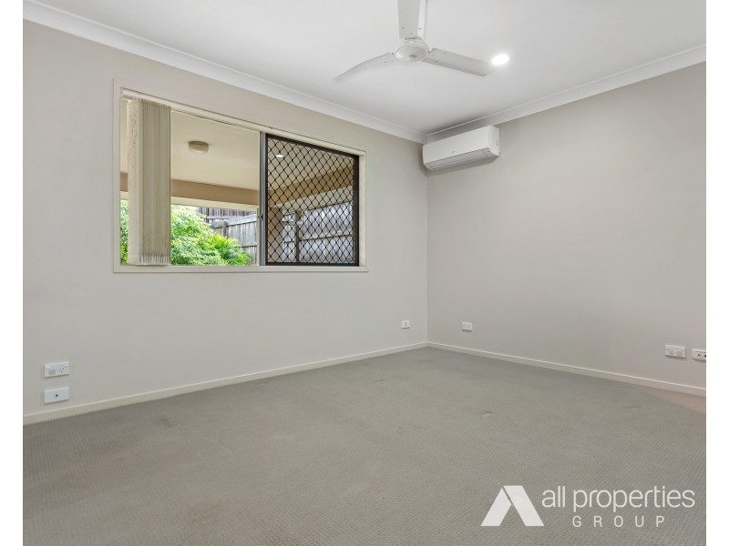 15 Steelwood Street, Heathwood QLD 4110