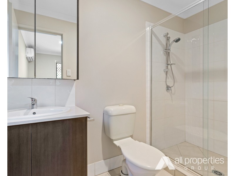 15 Steelwood Street, Heathwood QLD 4110