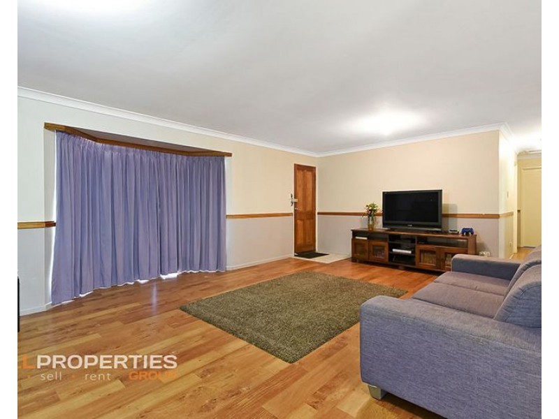 98 Flinders Crescent, Boronia Heights QLD 4124