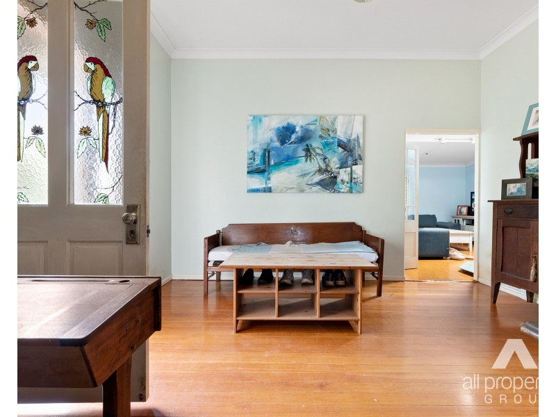 61-63 Passage Street, Cleveland QLD 4163