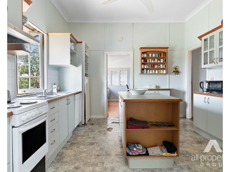 61-63 Passage Street, Cleveland QLD 4163