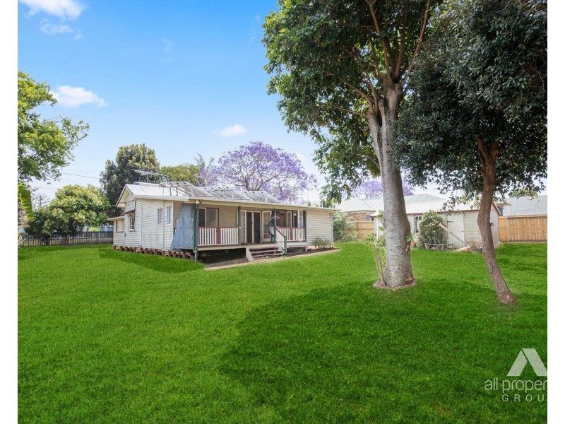 61-63 Passage Street, Cleveland QLD 4163