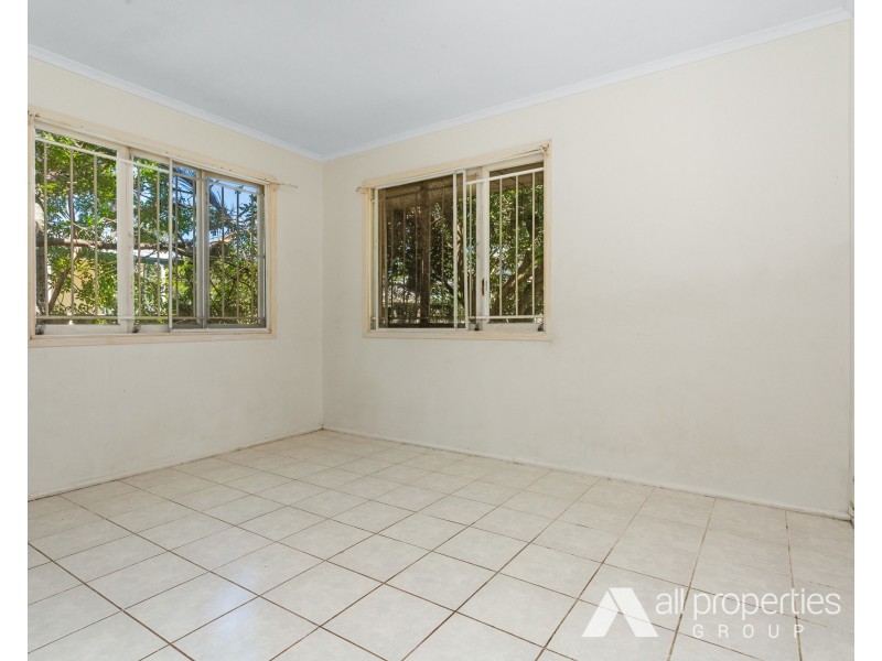 37 Ewing Road, Logan Central QLD 4114