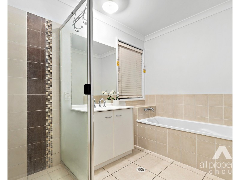 4 Bridgewater Close, Drewvale QLD 4116