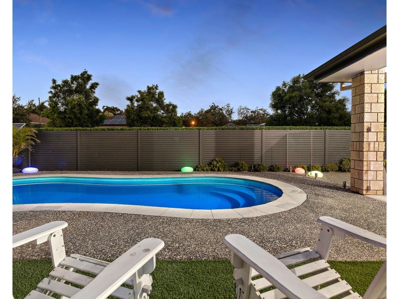 4 Bridgewater Close, Drewvale QLD 4116
