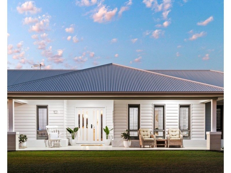 126 Riemore Circuit, Tamborine QLD 4270