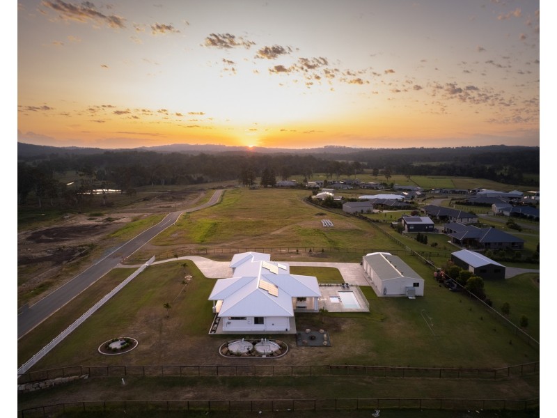 126 Riemore Circuit, Tamborine QLD 4270