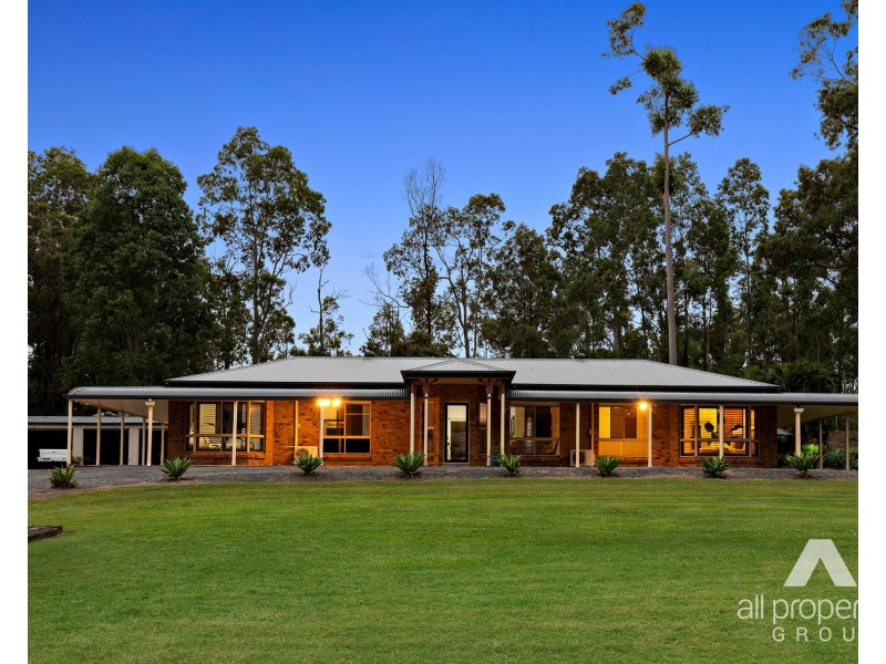 39 Jindabyne Court, Greenbank QLD 4124