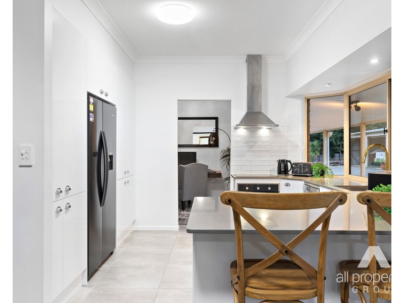 39 Jindabyne Court, Greenbank QLD 4124