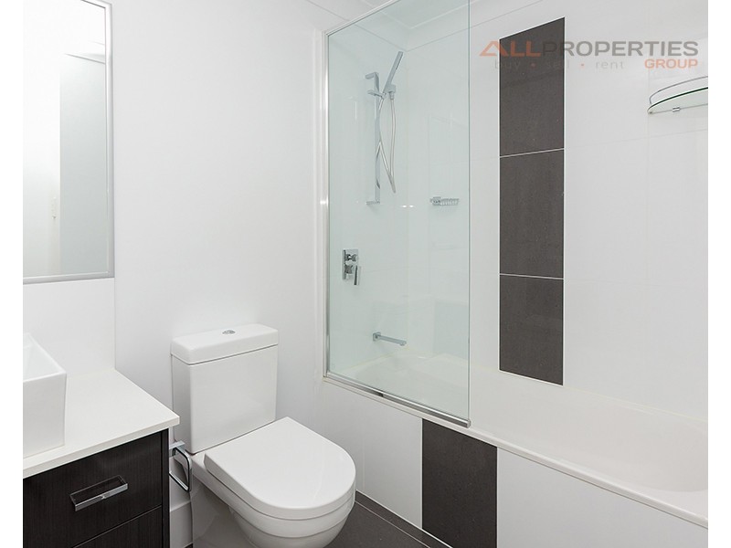 66/30 Taylor Place, Mackenzie QLD 4156