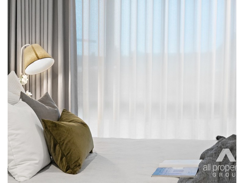 92 Chambers Ridge Boulevard, Park Ridge QLD 4125