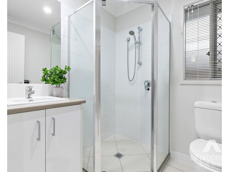 144 McKinnon Drive, Yarrabilba QLD 4207