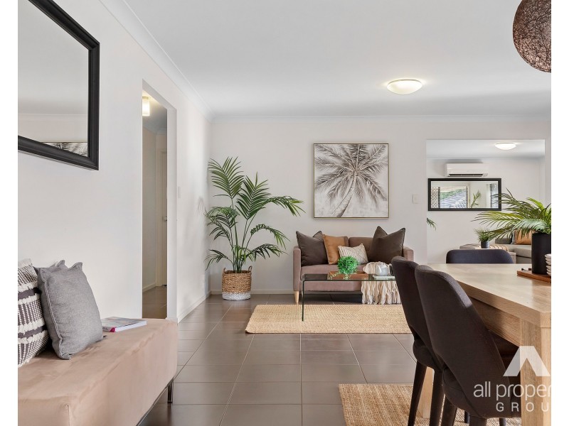 74 Larapinta Circuit, Parkinson QLD 4115