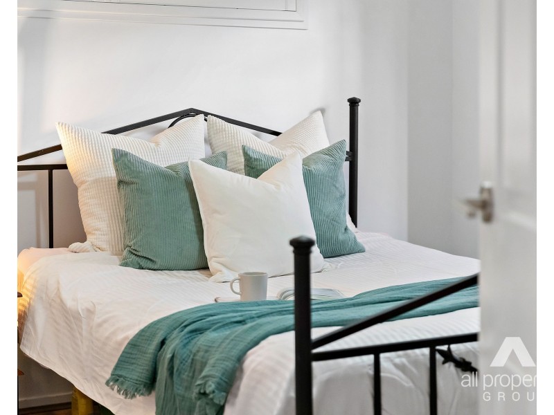 14 Fenwood Close, Boronia Heights QLD 4124