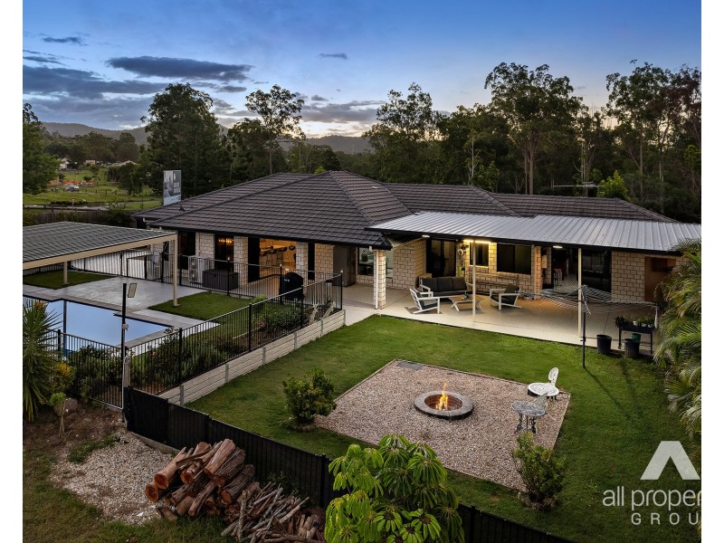 278-282 Spring Mountain Drive, Greenbank QLD 4124