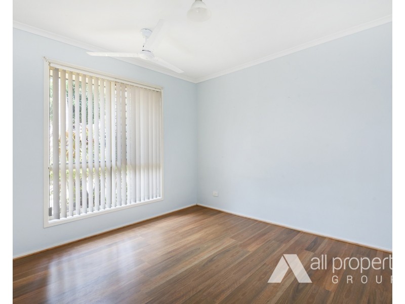 85 Federation Drive, Hillcrest QLD 4118